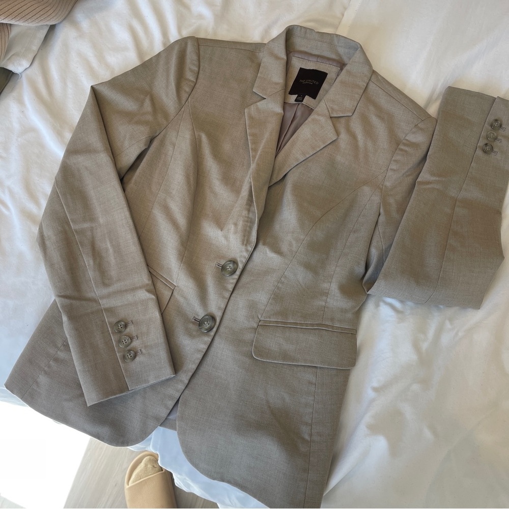Beige The Limited Blazer
